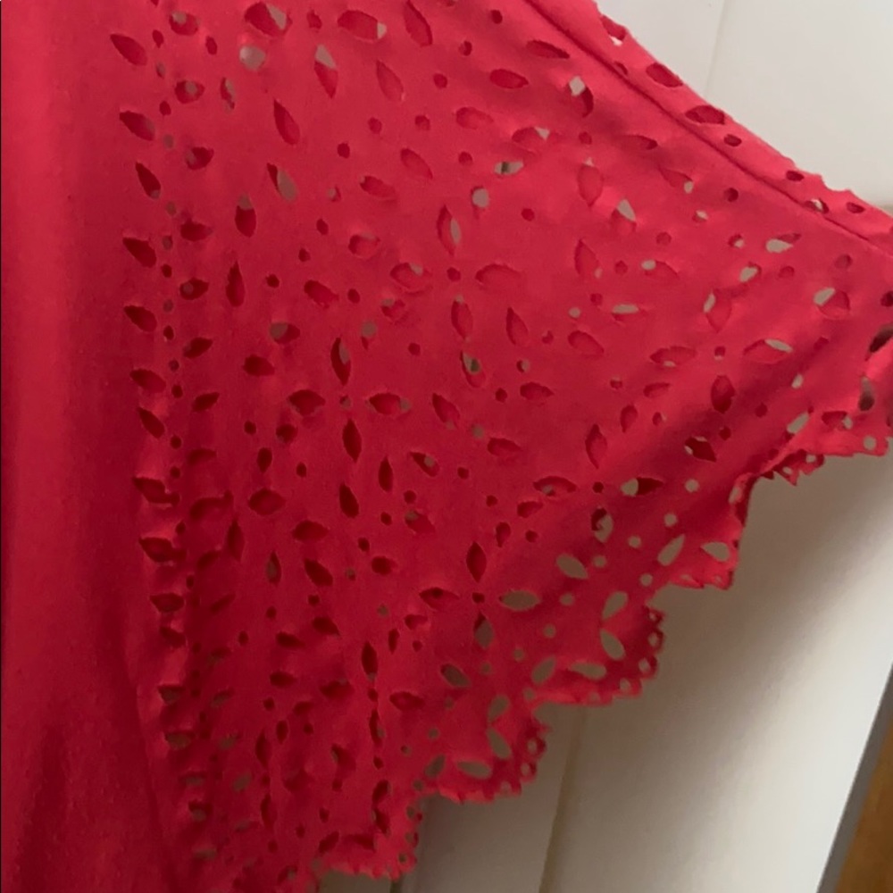 Pink top - Picture 3 of 4